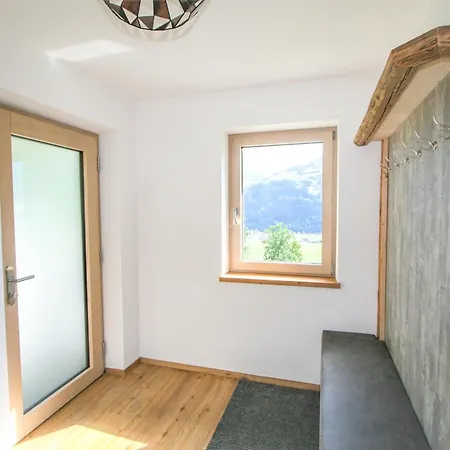 Georg Apartment *